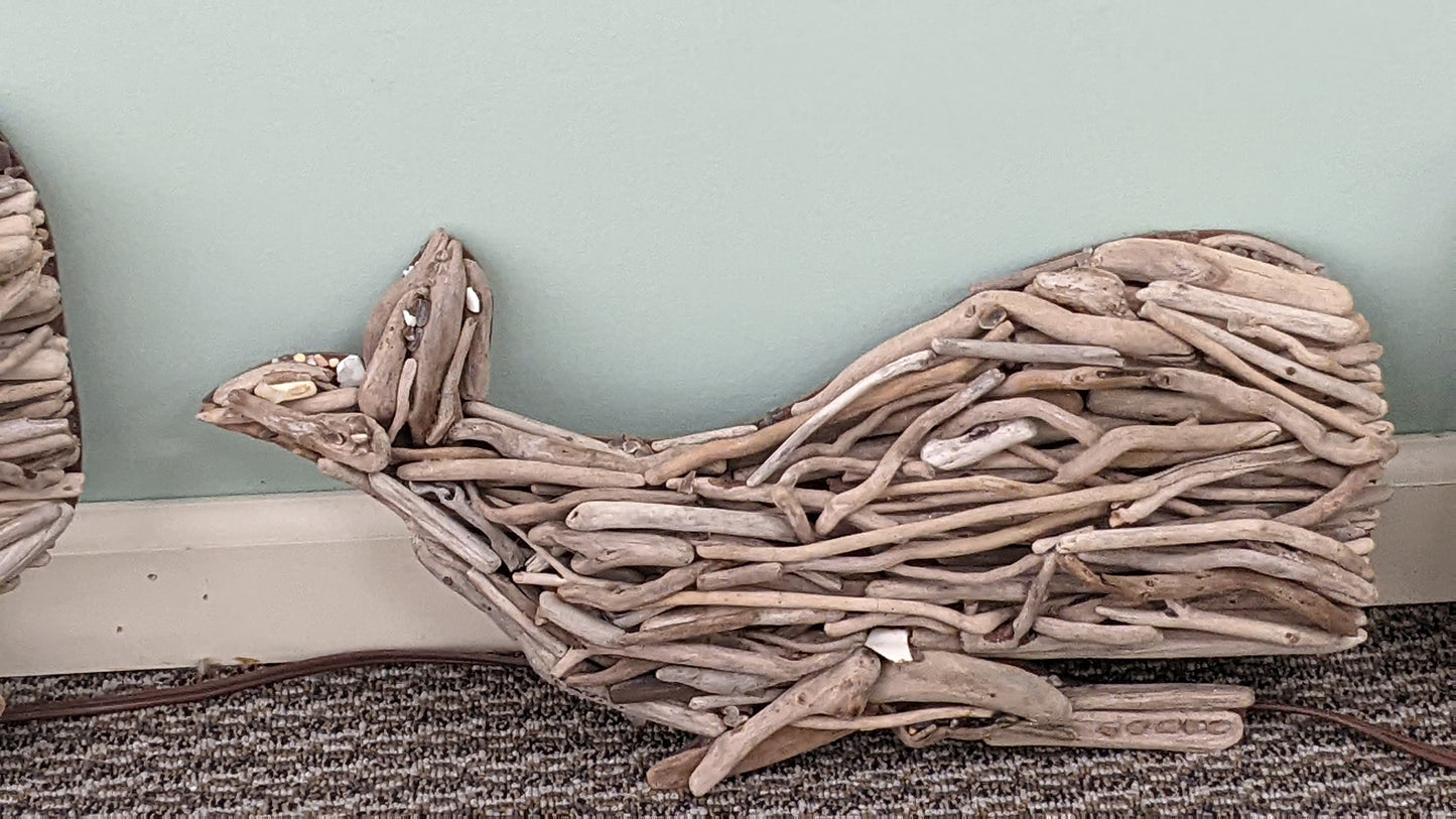 Driftwood Whales Couple